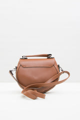 Taba Oval Kilit Detaylı Çanta
