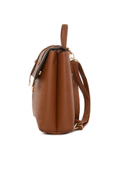 Taba Çift Kemerli Kapak Detaylı Çanta