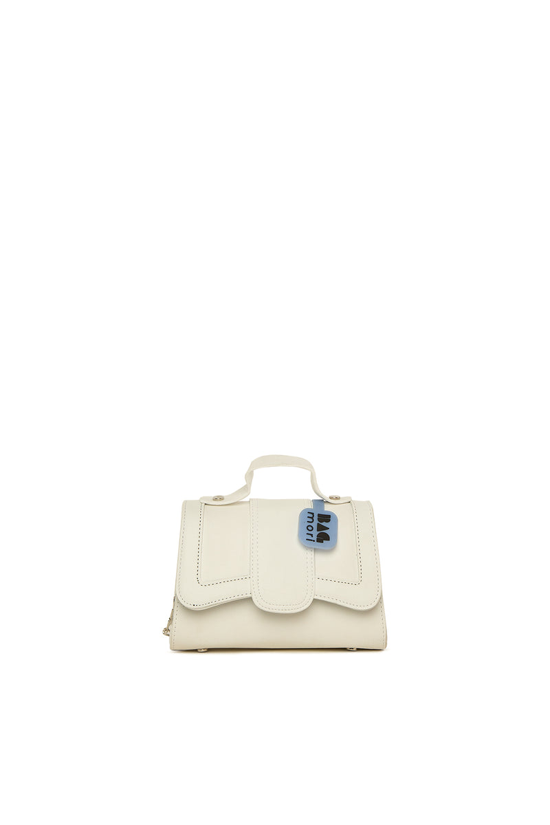 Beyaz Oval Kapaklı Mini Kutu Çanta