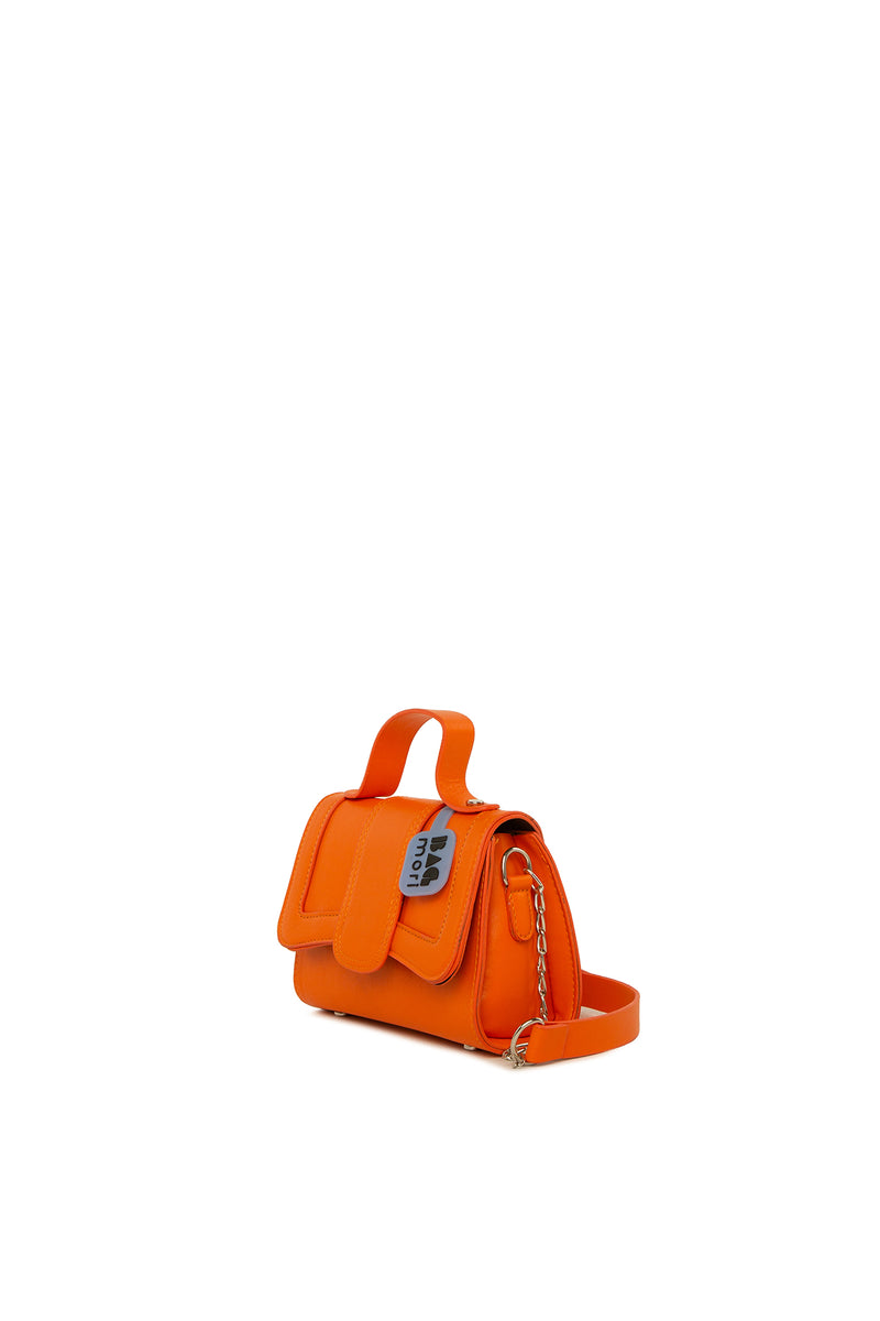 Turuncu Oval Kapaklı Mini Kutu Çanta