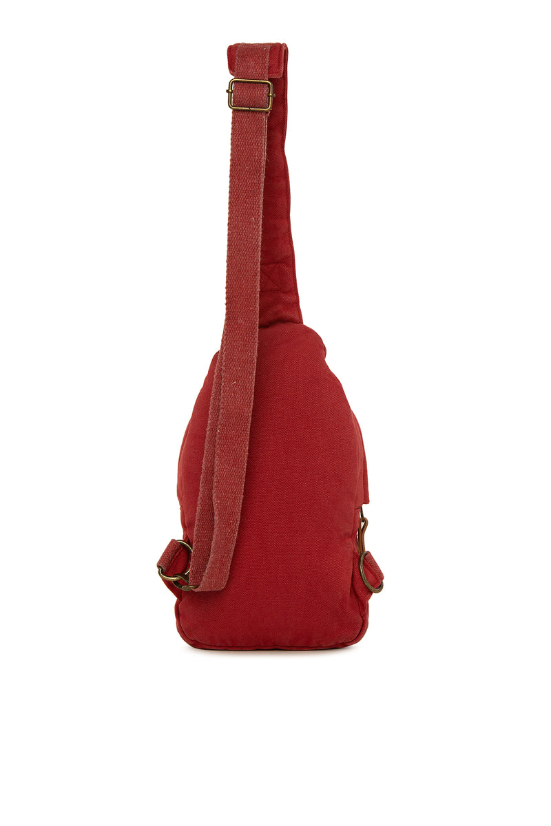 Kırmızı Kemer Detaylı Yıkamalı Çapraz Kot Çanta